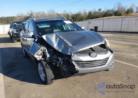 2013 Hyundai Tucson Gls z USA, uszkodzony, nr VIN KM8JU3AC3DU546871